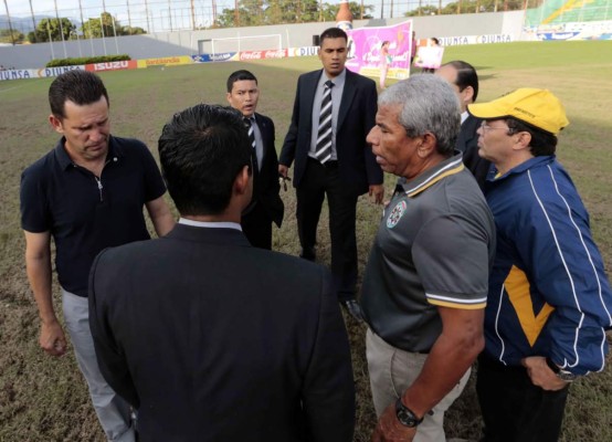 Héctor Castellón: 'El campo está en malas condiciones'