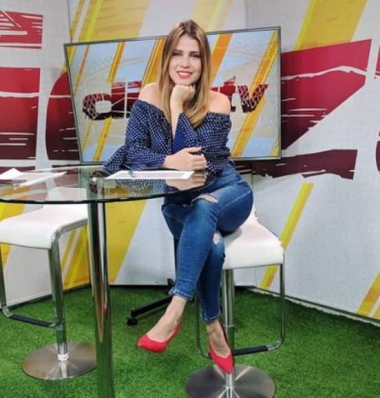 Es presentadora de Diez TV y es una apasionada por los deportes. <br/><br/>Instagram: [ageorginah]