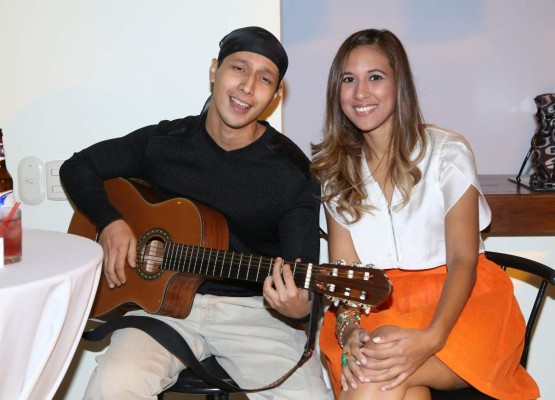 Kike Padilla y Norma Velásquez .