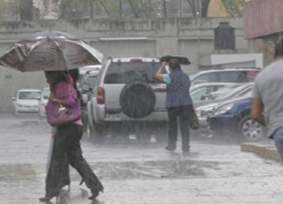 Una onda tropical ingresará al país este fin de semana