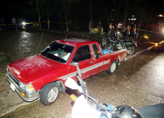 Dos muertos y un herido en balacera