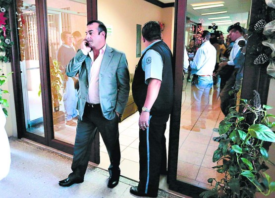 Sigue proceso contra diputados