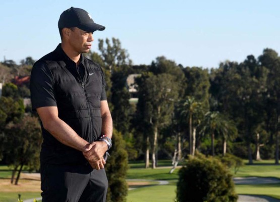 Tiger Woods fue hallado 'consciente' y con graves heridas en las dos piernas
