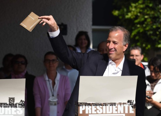 Elecciones México: Meade emite su voto 'absolutamente seguro' de ganar