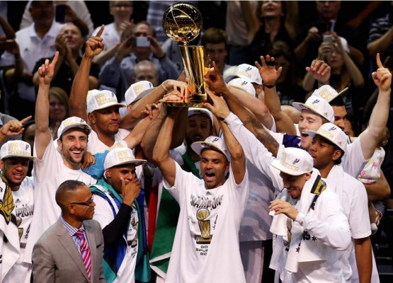 Los Spurs se proclaman nuevos campeones de la NBA