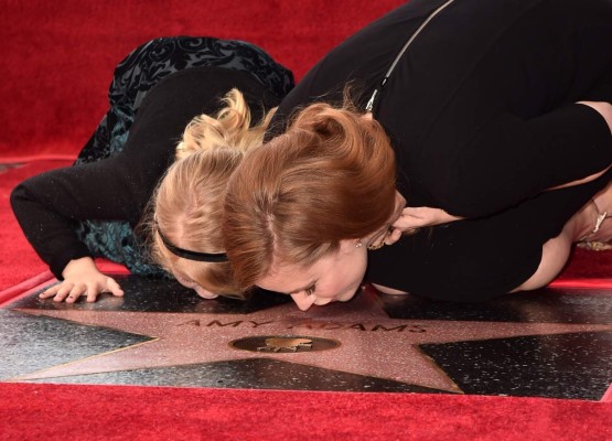 Amy Adams recibe su estrella en el Paseo de la Fama de Hollywood