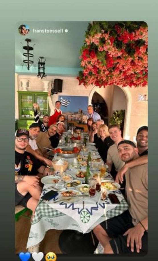 El cuñado de Rodrigo de Paul subió esta foto del mediocampista en familia.