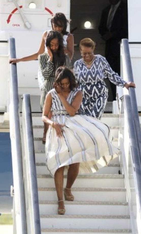 La primera Dama de Estados Unidos viajo con sus dos hija y su madre a Madrid.