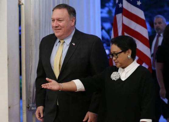 Pompeo pide mantener la presión sobre Corea del Norte