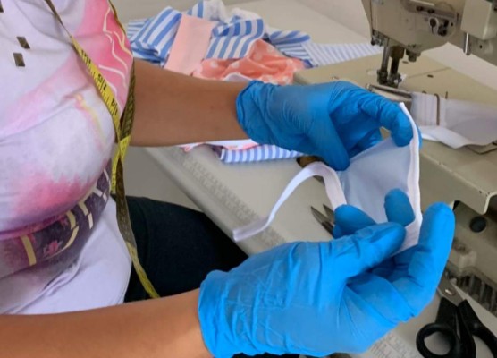 Está usando una máscara facial, pero, ¿la usa bien?