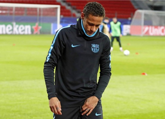 Neymar se lesiona en los entrenamientos del Barcelona