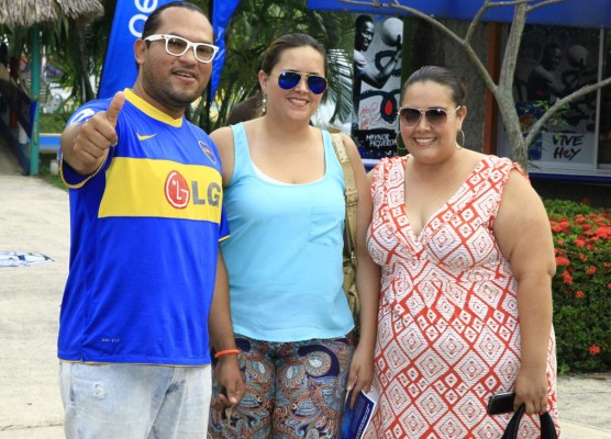 Pepsi lanza campaña de fútbol 2014