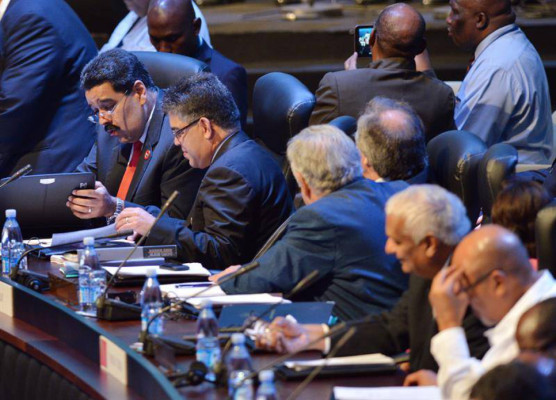 Cuba lanzó críticas a EUA en la Celac, que homenajeó a Chávez