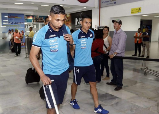 Caras largas y silencio en regreso de la Selección de Honduras