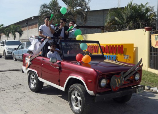 Entrada de la clase 2017 de la Happy New Dawn