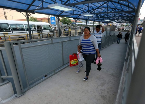 Inauguran en Tegucigalpa primer paso peatonal subterráneo