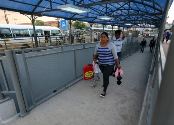 Inauguran en Tegucigalpa primer paso peatonal subterráneo