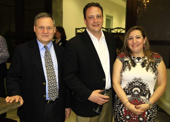 Chevron inaugura modernas oficinas en San Pedro Sula