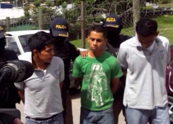 Caen dos estudiantes acusados de extorsión en Tegucigalpa