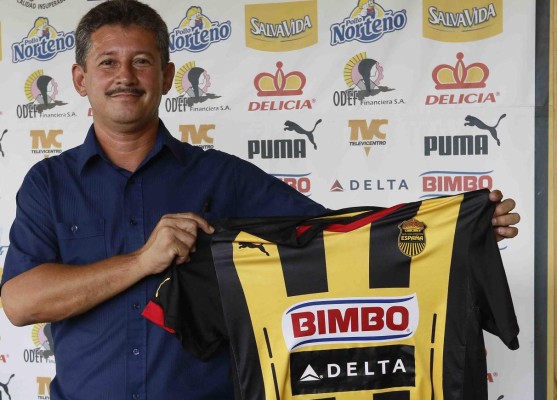 El Real España oficializa a Mauro Reyes como su nuevo DT