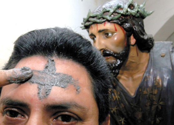 Cruz y palma, fe y devoción