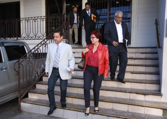 Polígrafo puso nerviosos a candidatos a magistrados del TSC