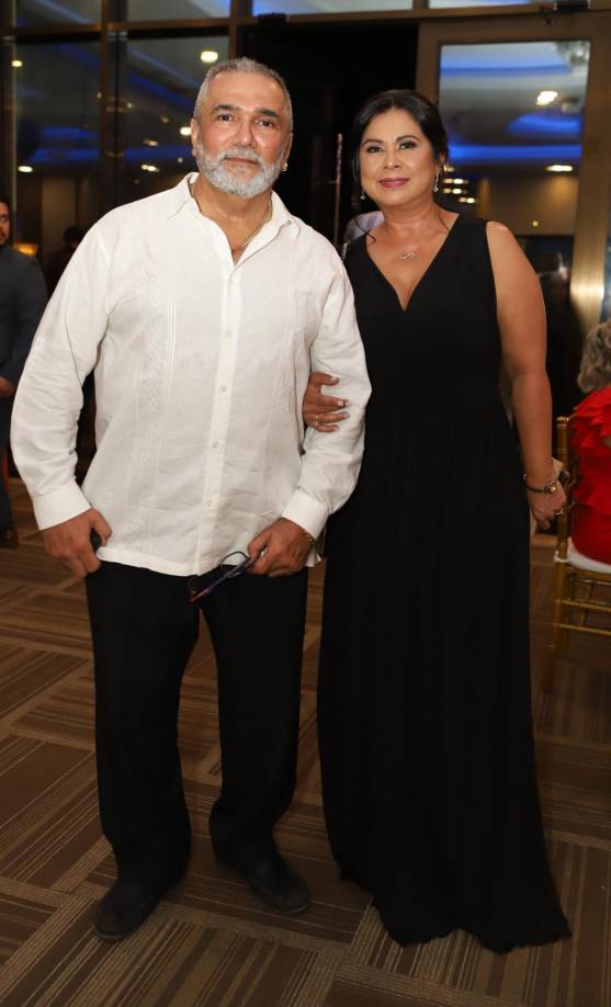 Amilcar y Karla Carías