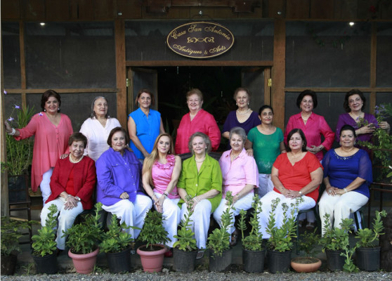 Las jardineras del gran cónclave