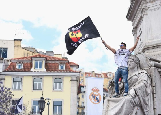 Una invasión española se toma pacíficamente Lisboa antes de la final