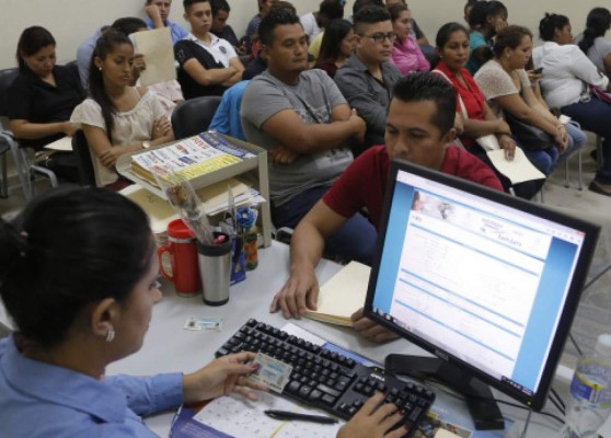 Abiertas 30 plazas para trabajos en Canadá