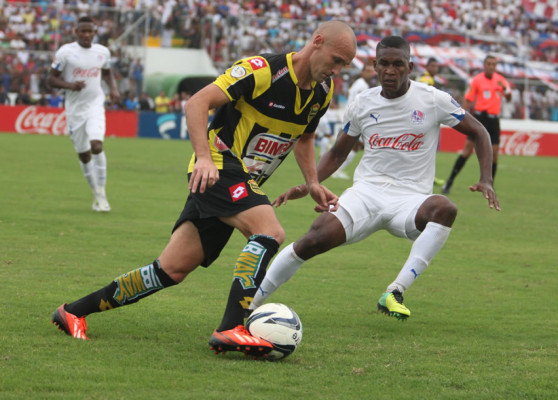 Olimpia se lleva el clásico hondureño y es nuevo líder del torneo