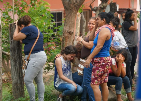 Sicarios de la 18 asesinan a cambista, su hijo y su nuera