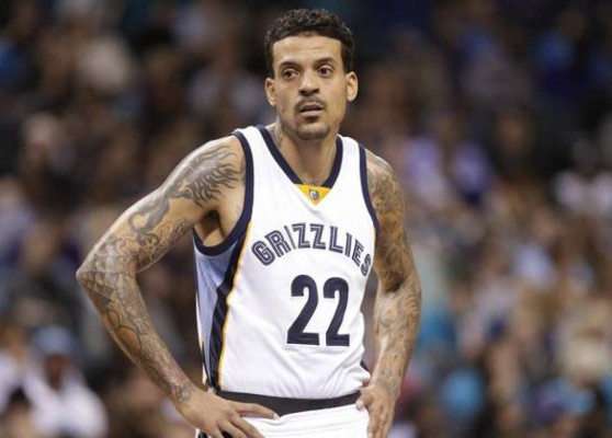 ¡Escándalo! Jugador es acusado de haber estrangulado a una mujer