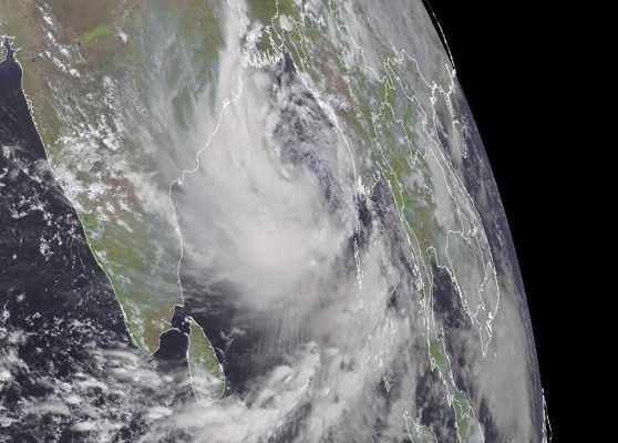 Inicia temporada de huracanes con 5 ciclones de alta intensidad en la mira