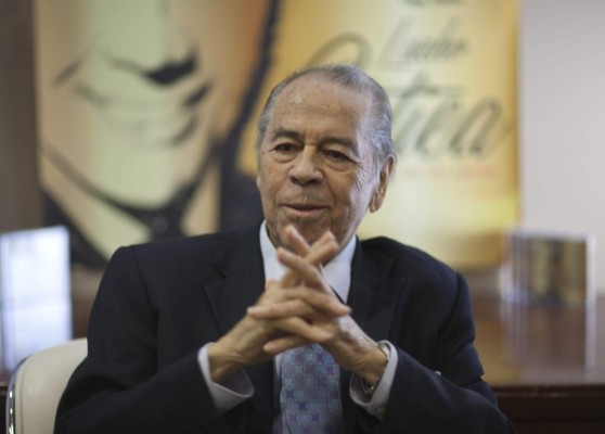 Por muerte de Lucho Gatica decretan tres días de duelo