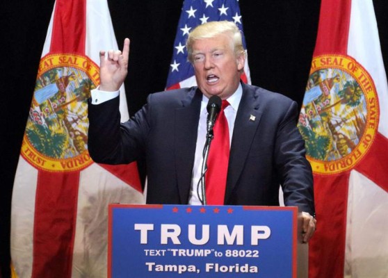 Trump se define como la 'persona menos racista'