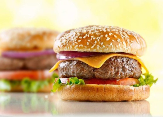 Hamburguesas enriquecidas con calcio y con mayor valor nutritivo