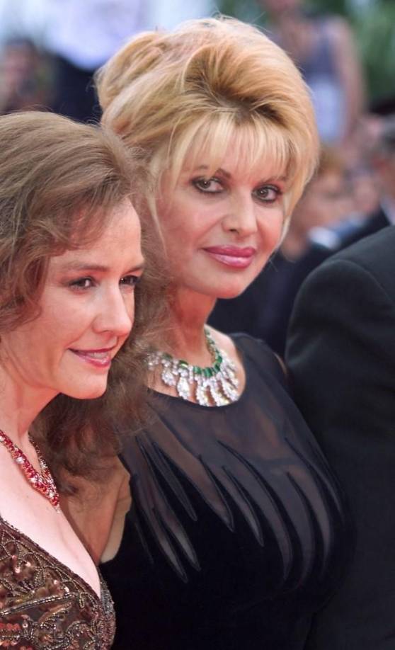 “Era una mujer maravillosa, hermosa y asombrosa, que llevó una vida grandiosa e inspiradora”, escribió Donald Trump, de 76 años, en su publicación en las redes sociales.