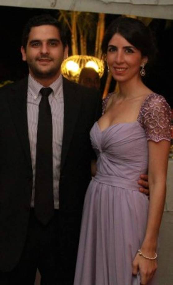 Gabriel & Valeria.<br/>Los enamorados Monterroso Zgheibra serán una de las primeras parejas en casarse en el espectacular centro de convenciones del hotel Copantl a finales de mayo.