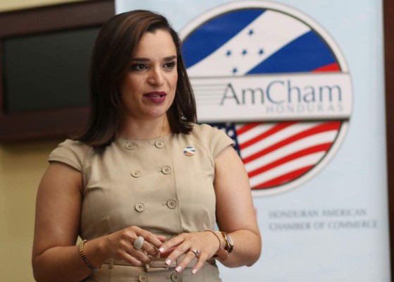 AmCham capacita a empresarios para prevenir las extorsiones