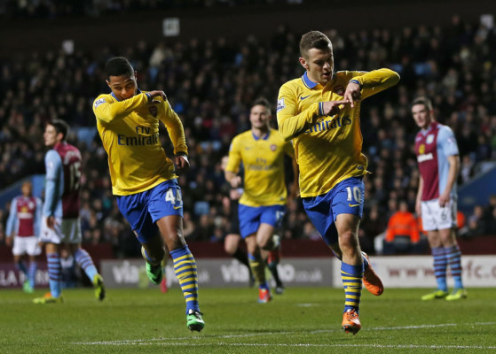 El Arsenal vuelve a la cima de la Premier League