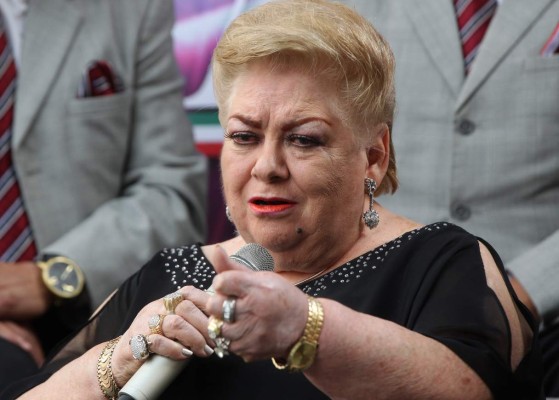 Paquita la de Barrio deja hospital y seguirá recuperación en su casa