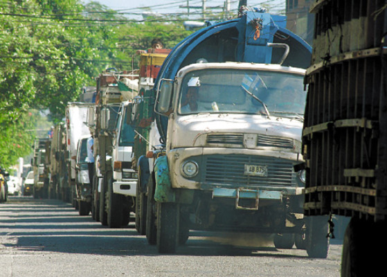 Irregularidades salpican a Desechos Sólidos