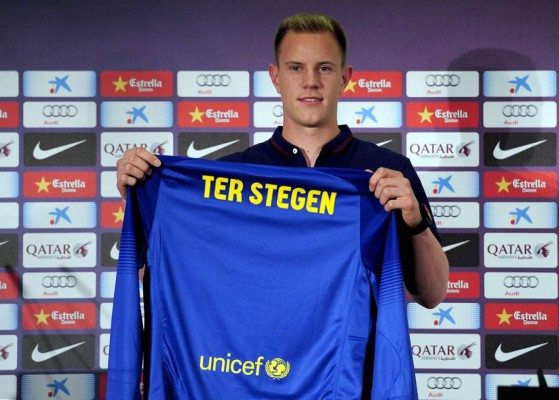 El Barça presentó al portero alemán Ter Stegen