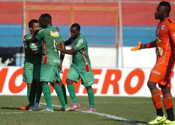 El Marathón consigue su primer triunfo de la temporada