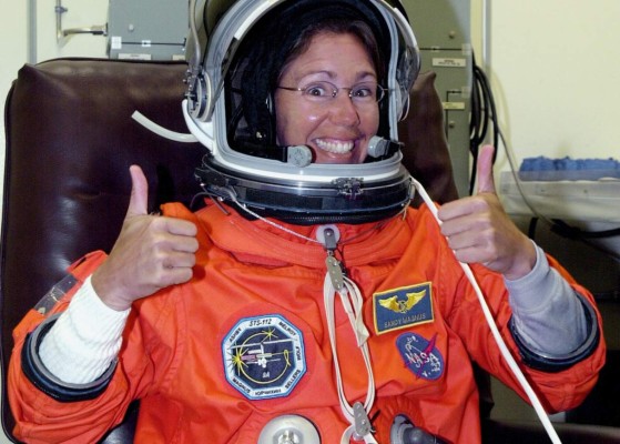 Viajar al espacio: el sueño de las mujeres de acercarse a las estrellas