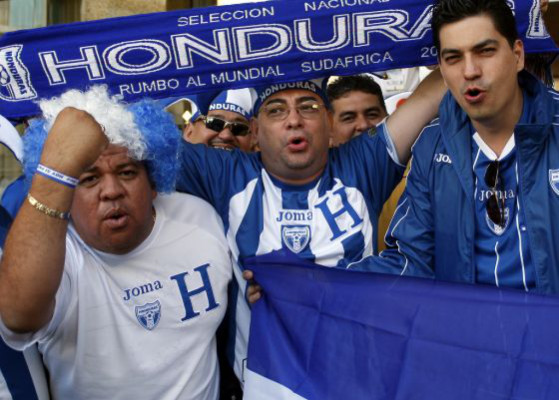 Afición catracha apoyó a la Selección de Honduras