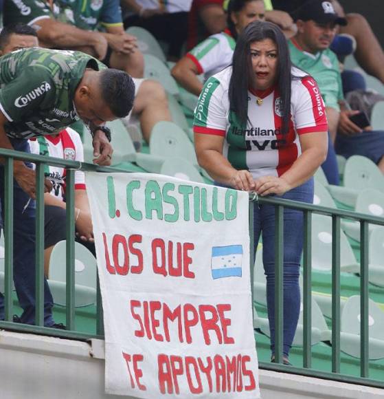 La familia de Isaac Castillo llegó para apoyar al futbolista del Marathón. 