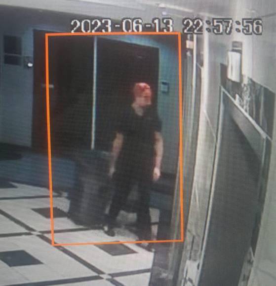 El enfermero indicó que luego de insistir en la compra de insulina, habría sido hasta las 18 horas cuando Malouf habría accedido a la compra. 