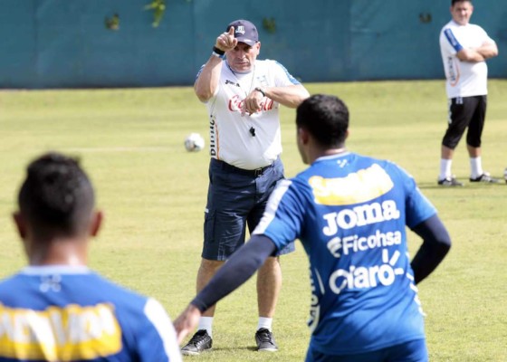 Luis Suárez: 'Luis Garrido llegará bien al Mundial de Brasil”